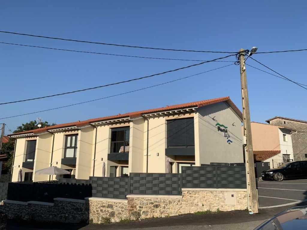 Adosadoduplex Marea Baja 3 Zona Playa Ideal Familias Parejas Y Amigos Llanes Esterno foto